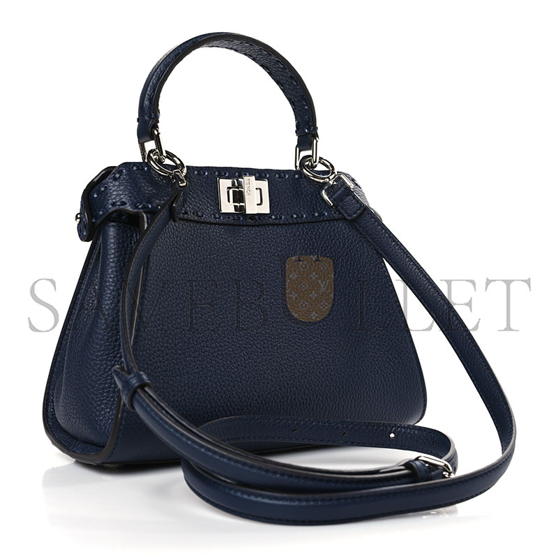 F**di peekaboo iseeu small (23.5*20*12cm)